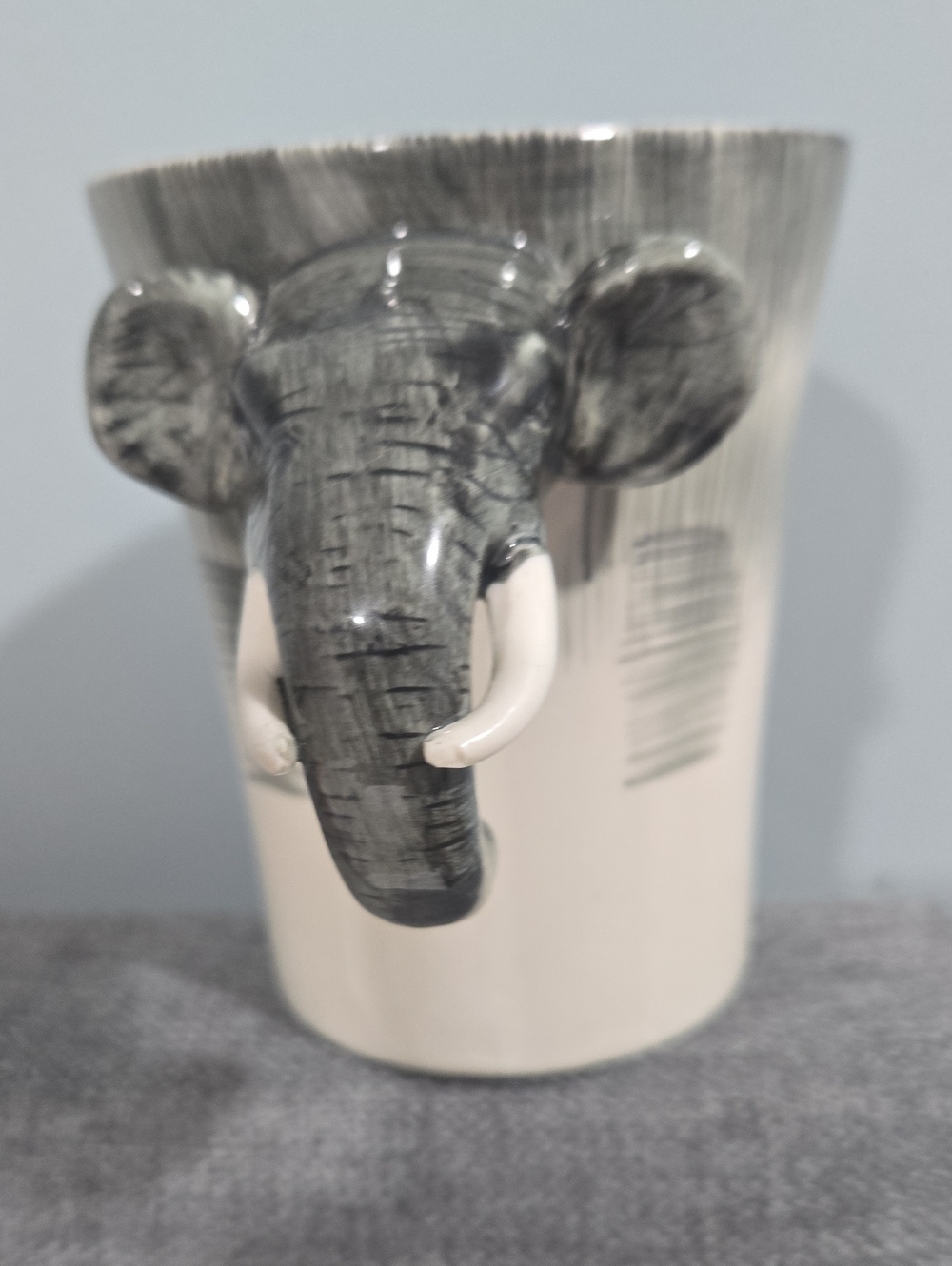 Pier 1 Elephant Ceramic Coffee Cup in Gray and White